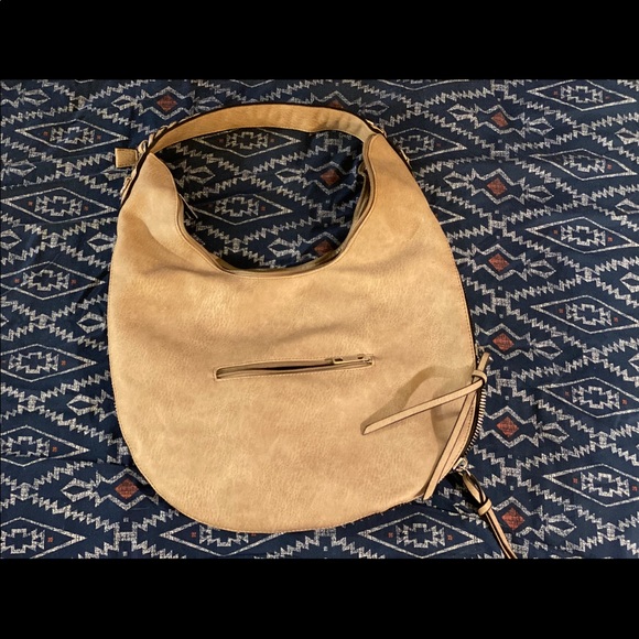 Prada bag - Picture 1 of 4